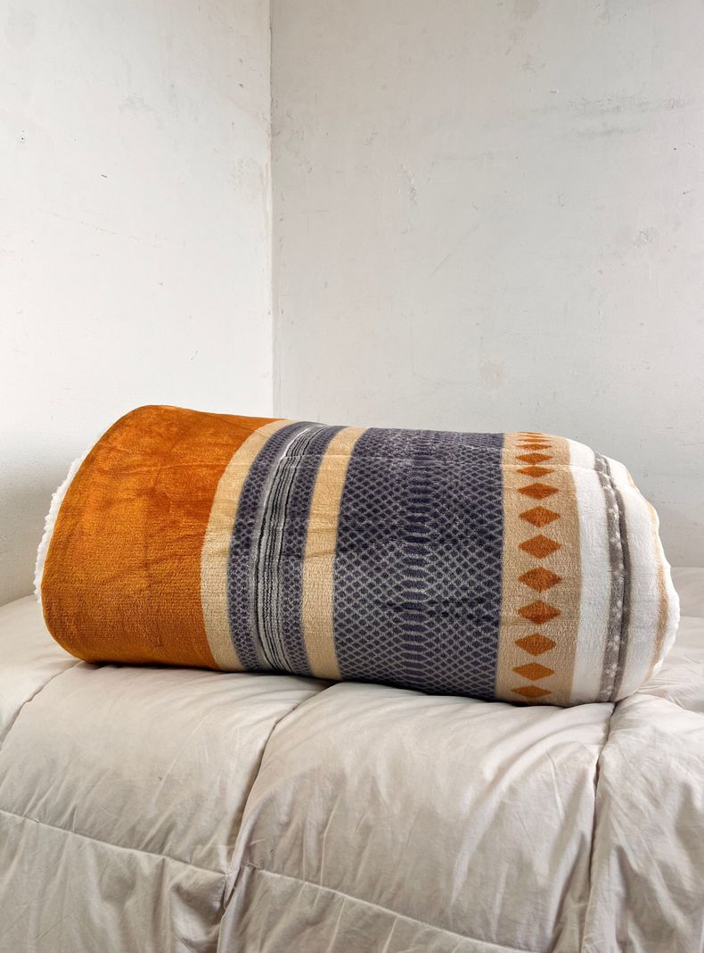 PLUMON SHERPA 2 1/2 PLAZAS-2