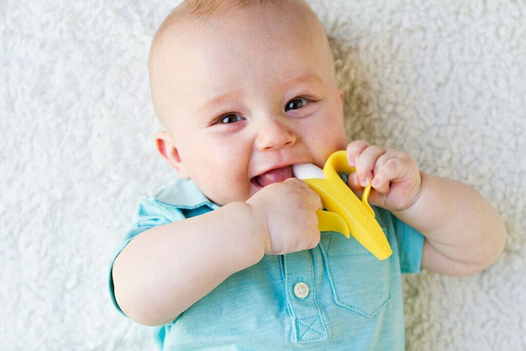 BABY BANANA Cepillo Mordedor -1