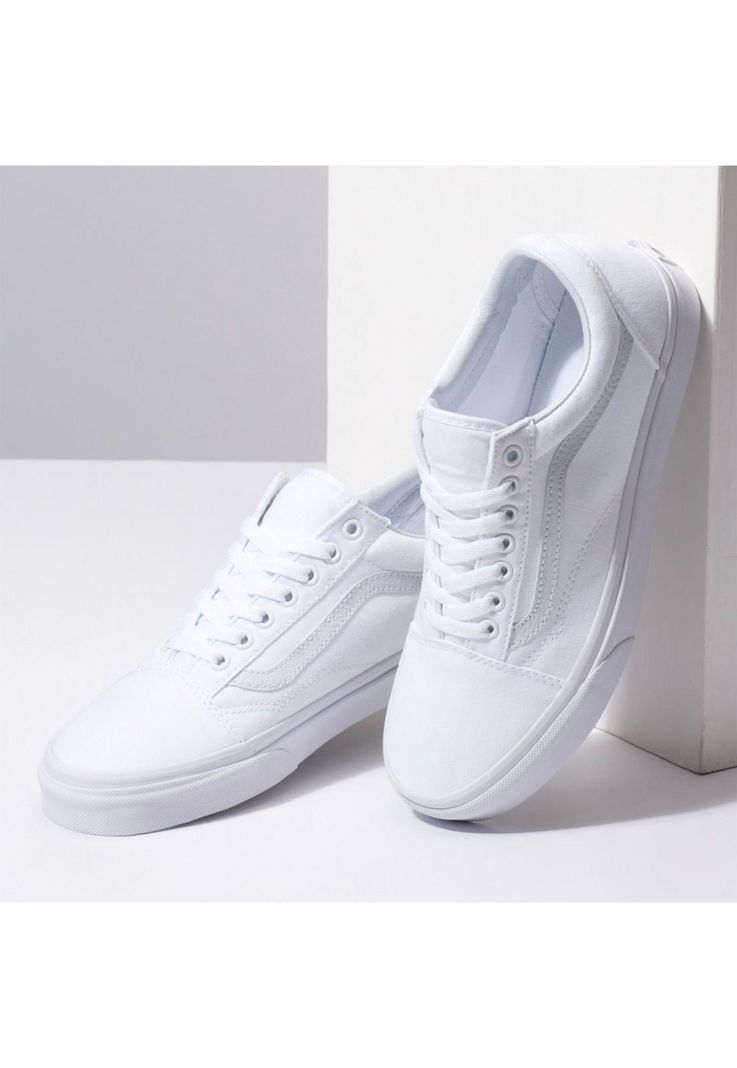 Zapatillas Unisex UA Old Skool Blanca-3