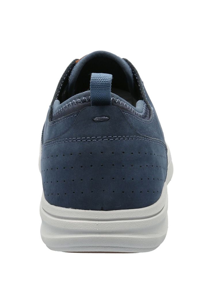 Zapatilla Cuero Hombre Port Azul-5