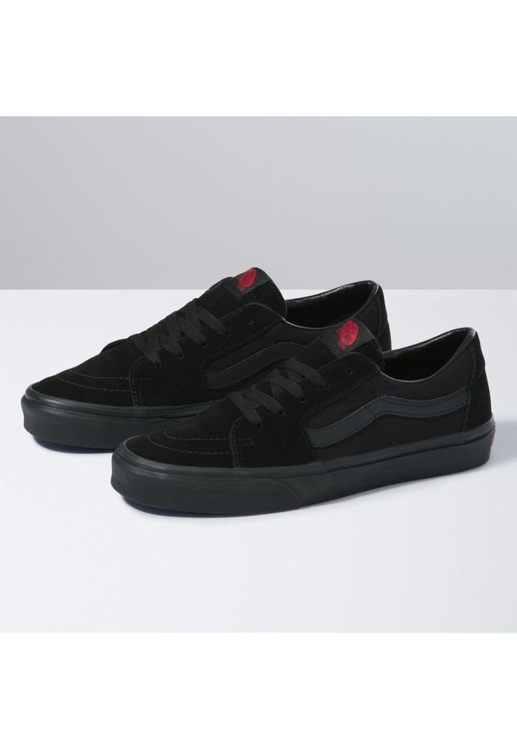 Zapatillas Unisex UA SK8-Low Negra-0