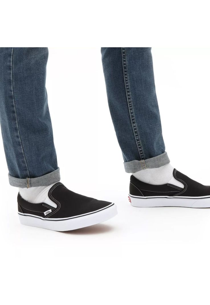 Zapatillas Unisex UA Classic Slip-On Negra-5