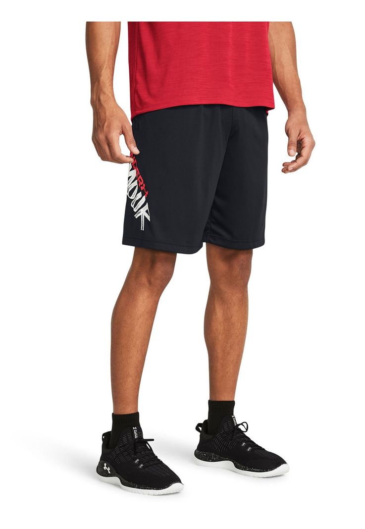 Shorts UA Tech para Hombre Negro-3