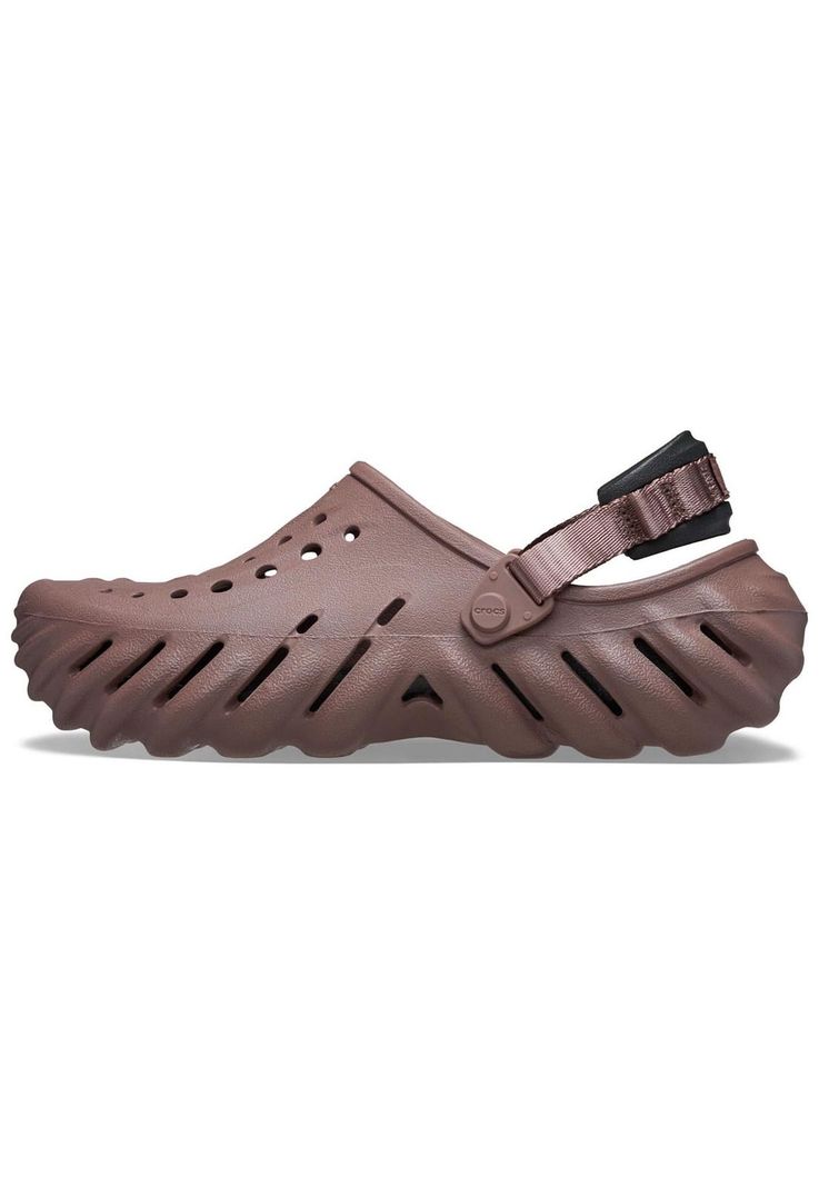 Zueco Crocs Hombre Echo Clog Café-1