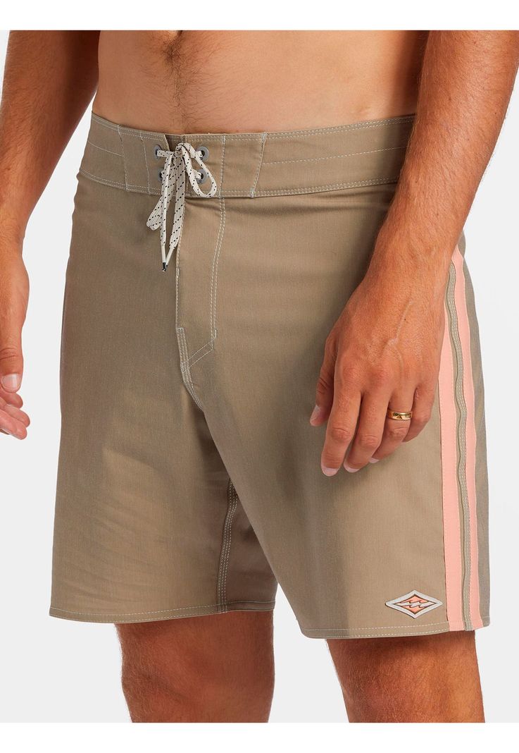 Short Hombre Kirra Pro Beige-2