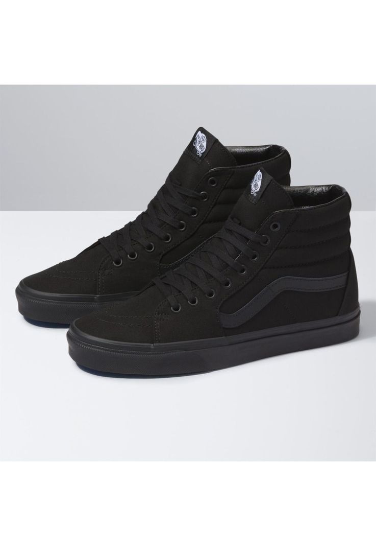 Zapatilla Con Caña Ua Sk8-Hi Negro Unisex-0