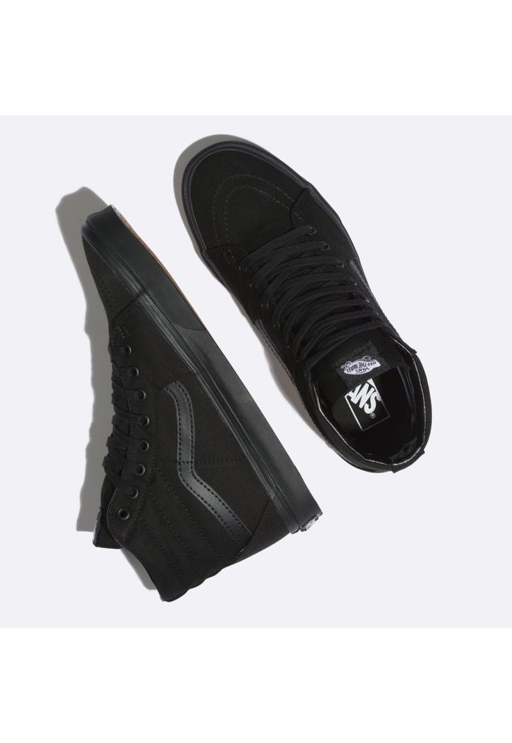 Zapatilla Con Caña Ua Sk8-Hi Negro Unisex-1