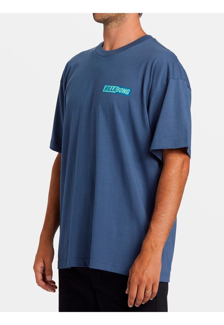 Polera Manga Corta Hombre Nightmare Azul-3