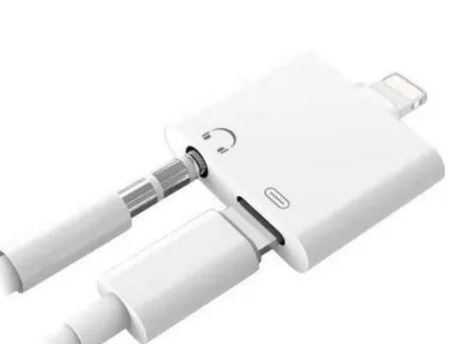Adaptador Lightning Splitter para iPhone Carga Y Audio Jack 3.5mm-1