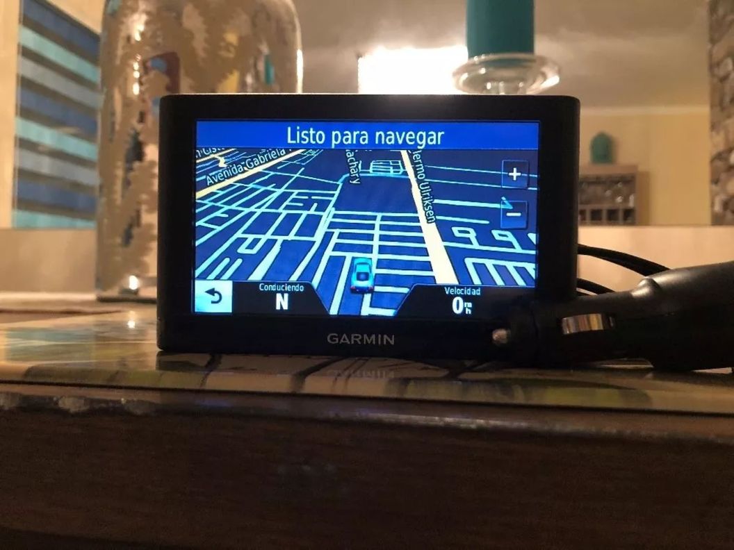 USADO / GPS Garmin - Mapas: Chile y Sudamérica - Funciona Sin Internet-3