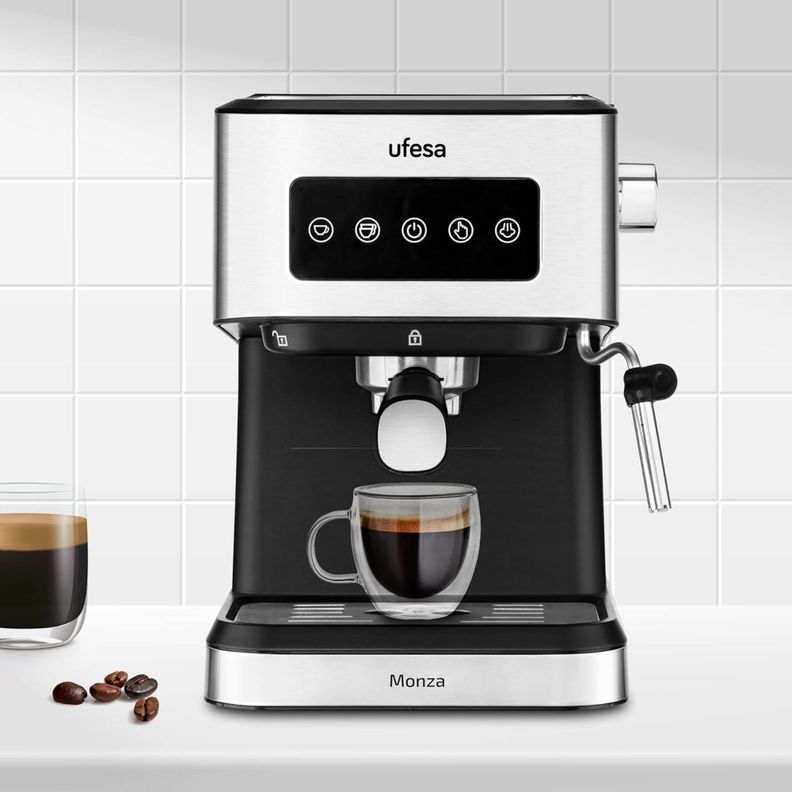 Cafetera Expresso Ufesa MONZA - 1050 W-6