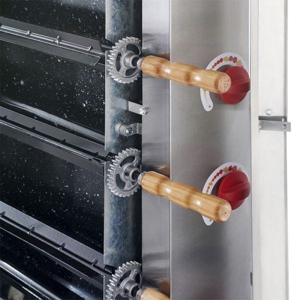 VENTUS ASADOR DE POLLO 6 ESP. QUEM. TUBULAR PR-634N-4