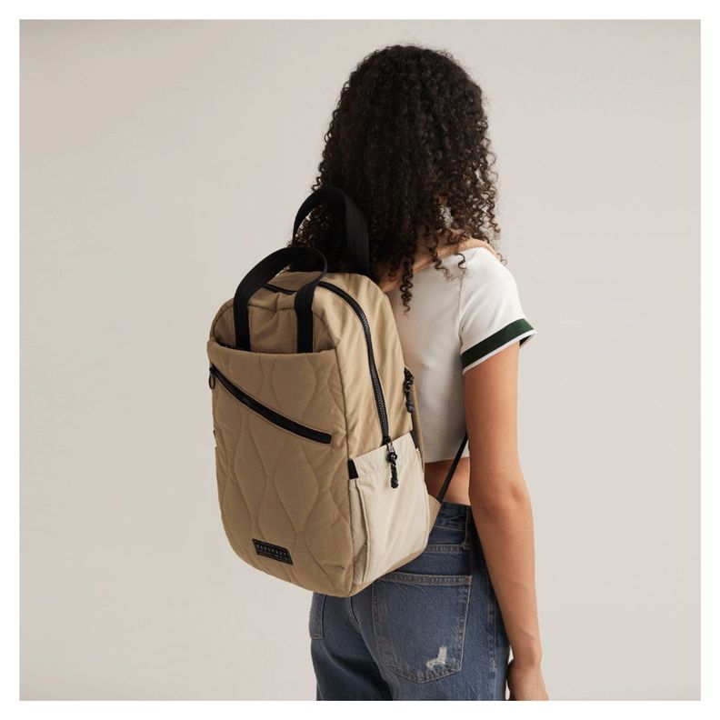 Bagsmart Mochila Vega 23L para notebook de 15.6" - Arena-2
