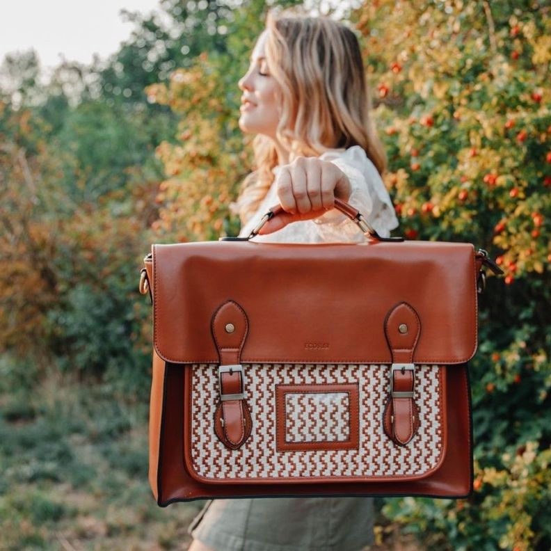 Ecosusi Maletín Messenger bag WAFFLES para laptop 15.6”-6