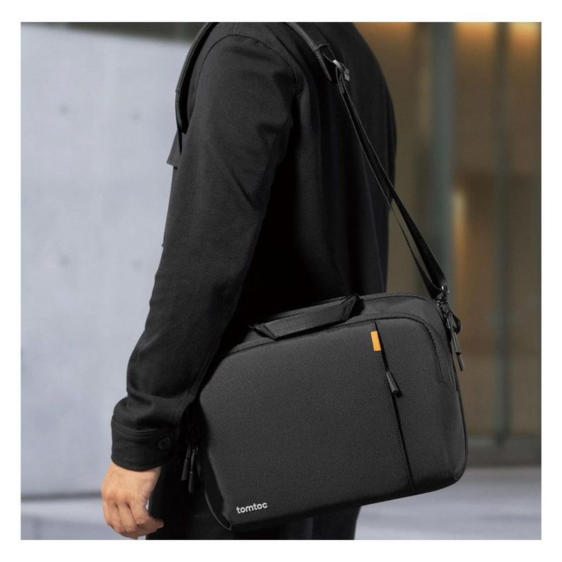 Tomtoc Maletín Delgado Defender-A30 para MacBook 14" - Negro-6