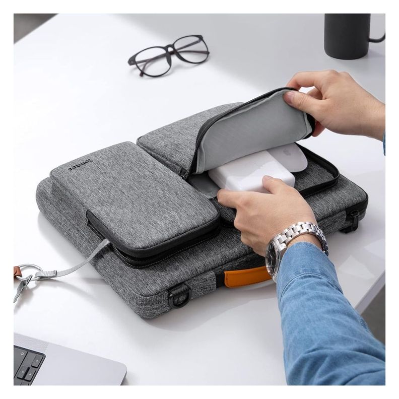 Tomtoc Bolso de Hombro Defender-A42 para MacBook Pro M3/M2/M1 de 16" - Gris-5