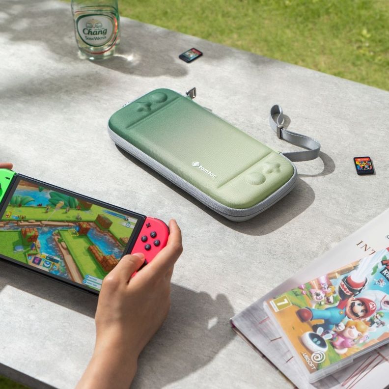 Tomtoc Estuche Ligero para Nintendo Switch OLED - Verde Matcha-7