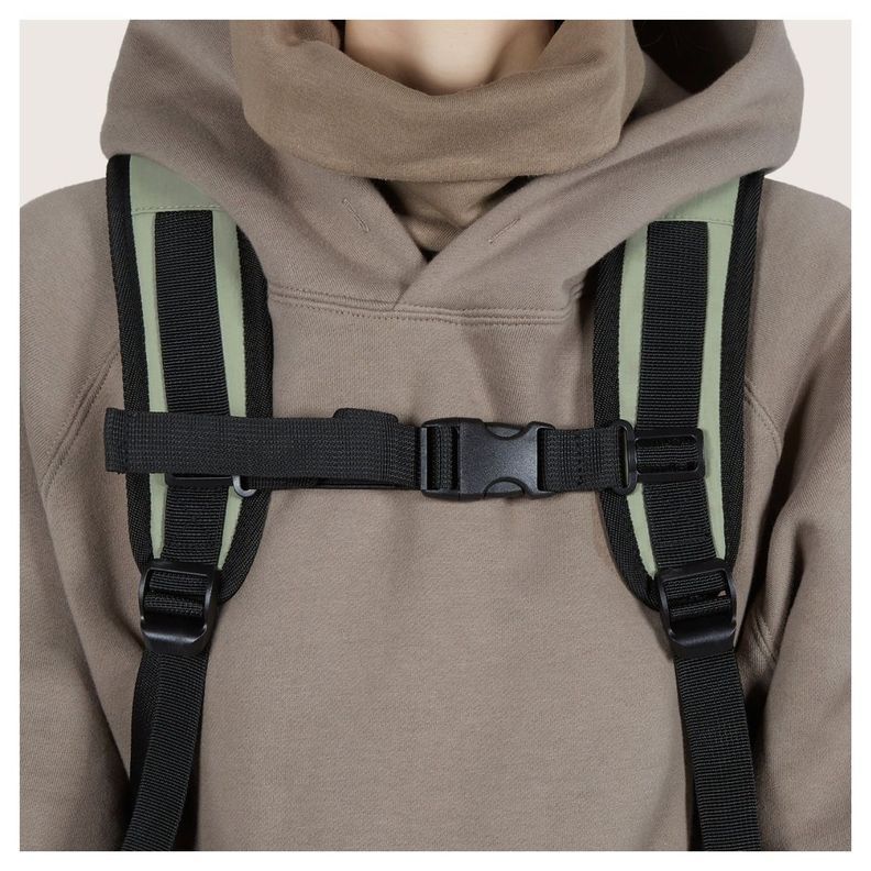 Bagsmart Mochila de Viaje Blast Mediana 38L para Notebook 15.6" - Verde-4