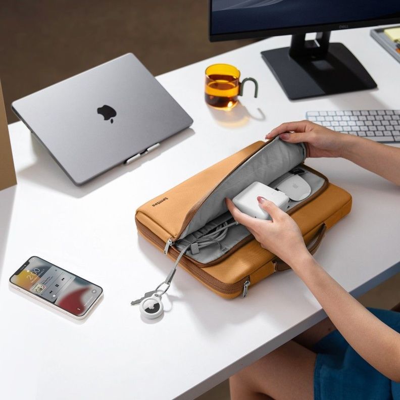 Tomtoc Maletín A14 para Notebook / Macbook 15,6" - Naranja-6