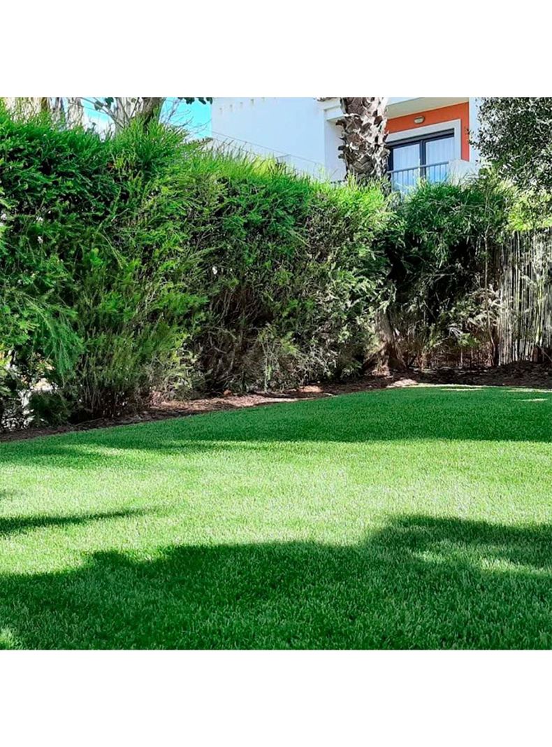 PASTO SINTÉTICO PRADO L15 MM 450 GRS - ROLLO 1 X 4 MT-1