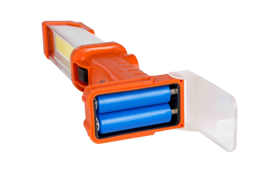 Linterna LED recargable-4