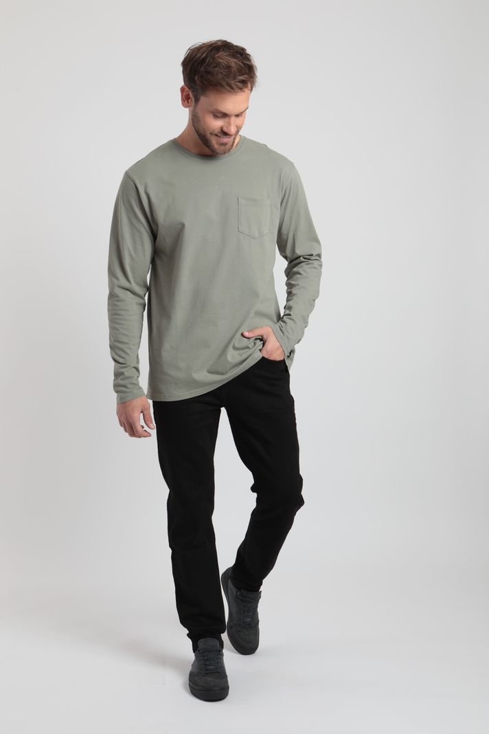 Polera manga larga hombre bolsillo verde -3