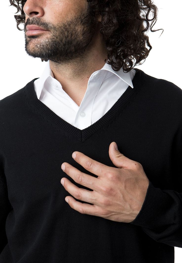 Sweater Clásico Cuello V-2