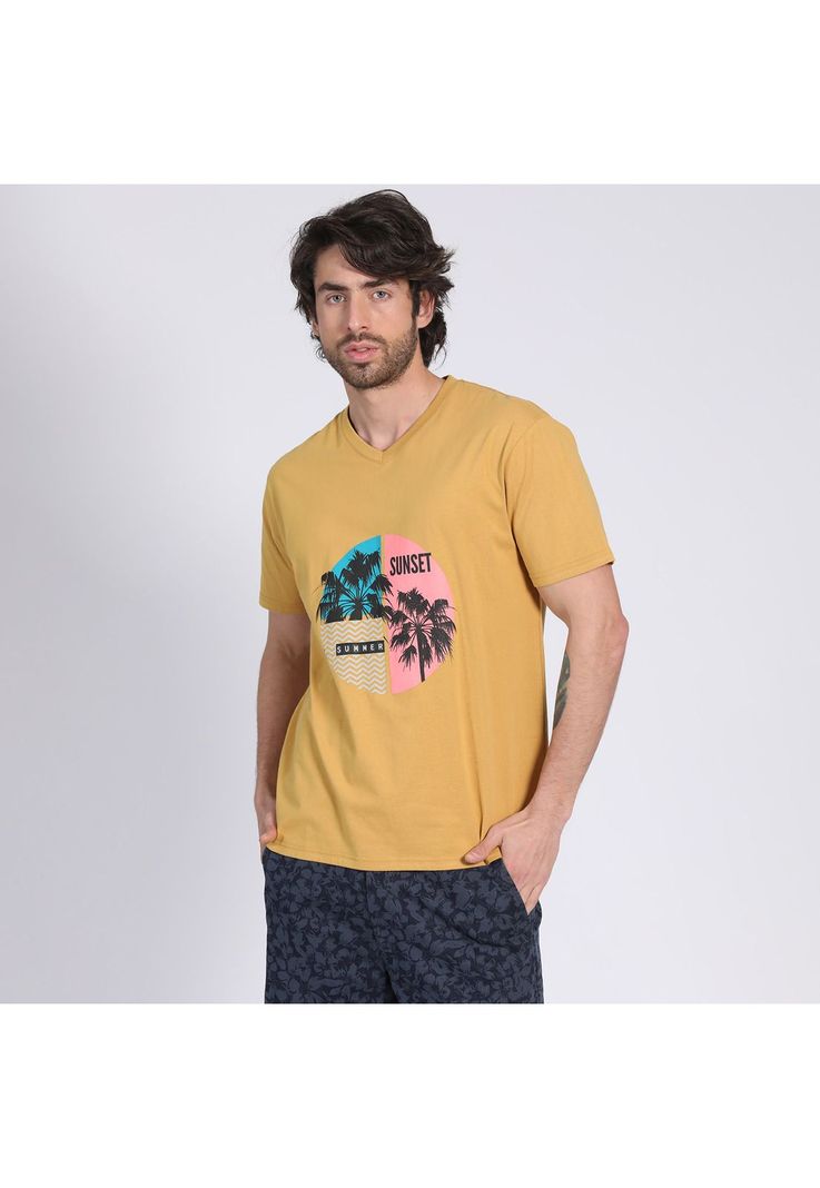Polera Manga Corta Jersey Estampada Cuello V Ocre-2