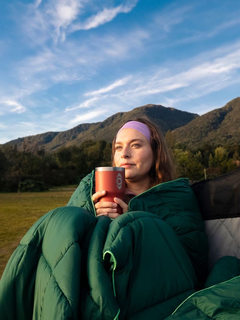 Manta Térmica Camping Kano con Botones Tipo Poncho Verde-4