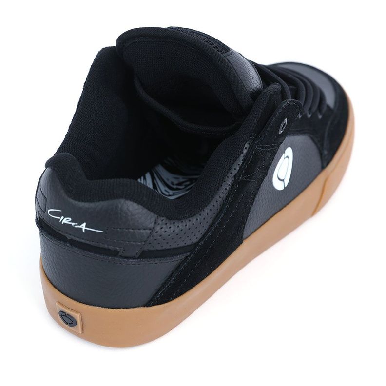 205 SE - BLACK/GUM-3