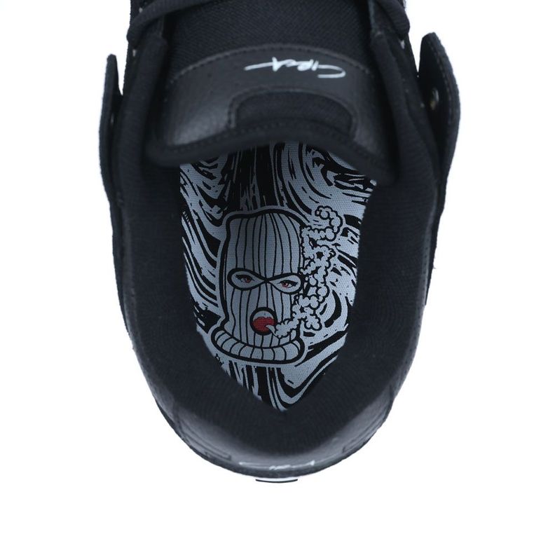 205 SE - BLACK/WHITE-4