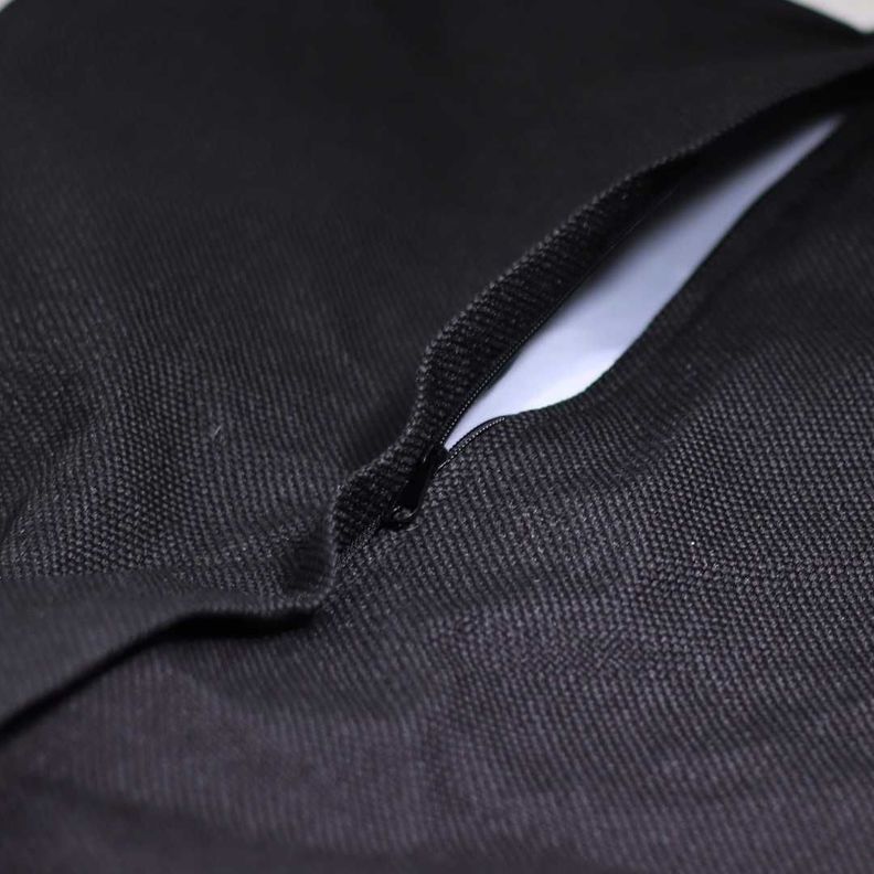 Funda Pouf Pera Negro Delta 100x120x120-2