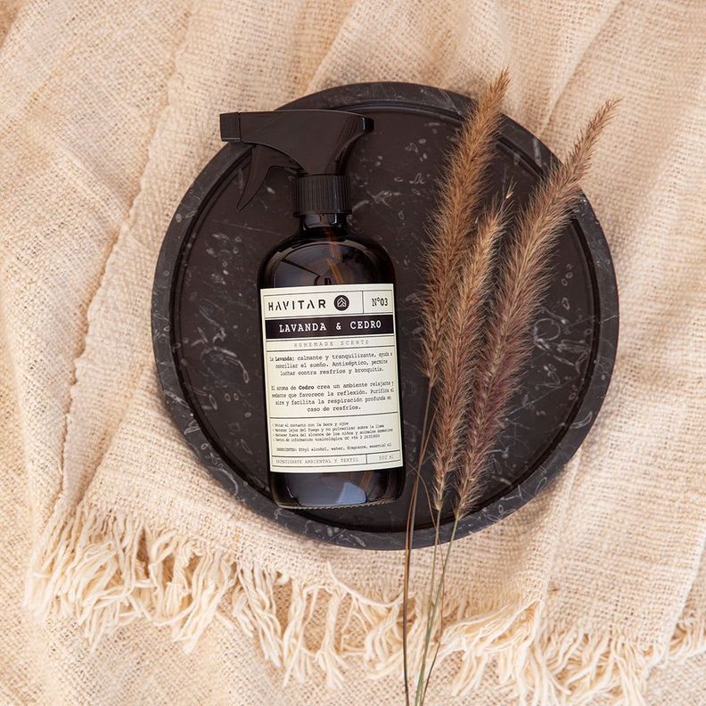 Aromatizador Ambiental y Textil Vidrio 500 ML Lavanda & Cedro-1