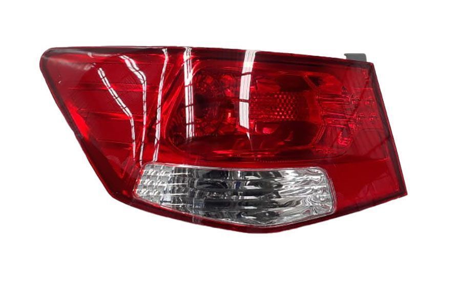 FAROL TRASERO IZQUIERDO SEDAN KIA CERATO 2010-2013-0