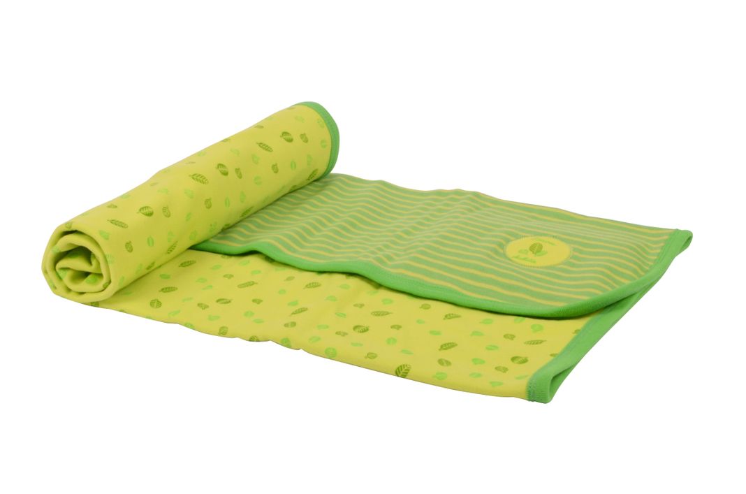 Manta Reversible En Bolsa, Doble Tela Verde-0
