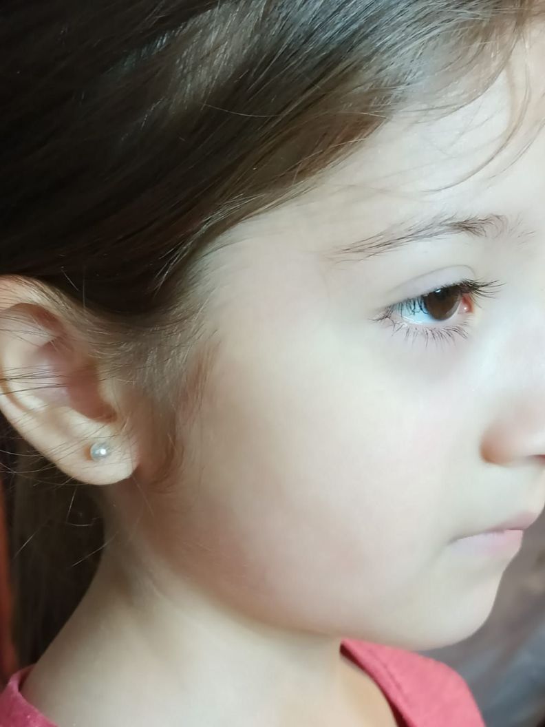 Pendientes de Perlas 4mm con cierre tuerca y tapa de seguridad-1