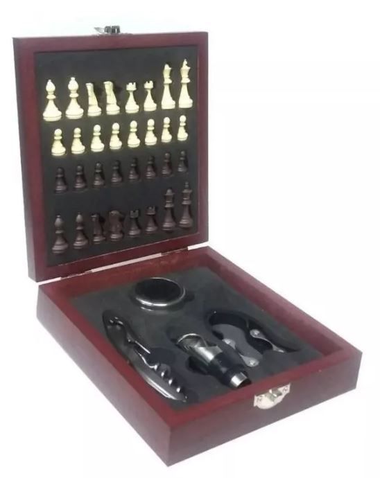 SET ABRIDOR VINOS CON AJEDREZ INCLUIDO  AR34-0