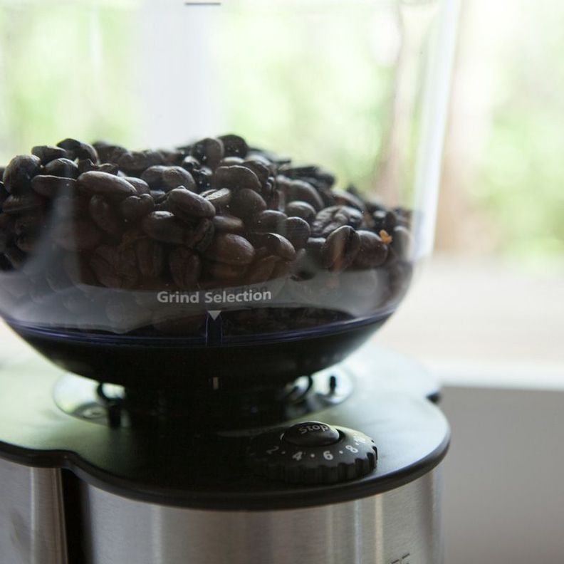 Molinillo de café Oster® con 18 ajustes-3