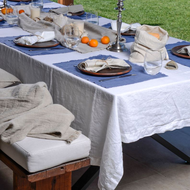 Mantel cuadrado deshilado blanco lino 200x200-1