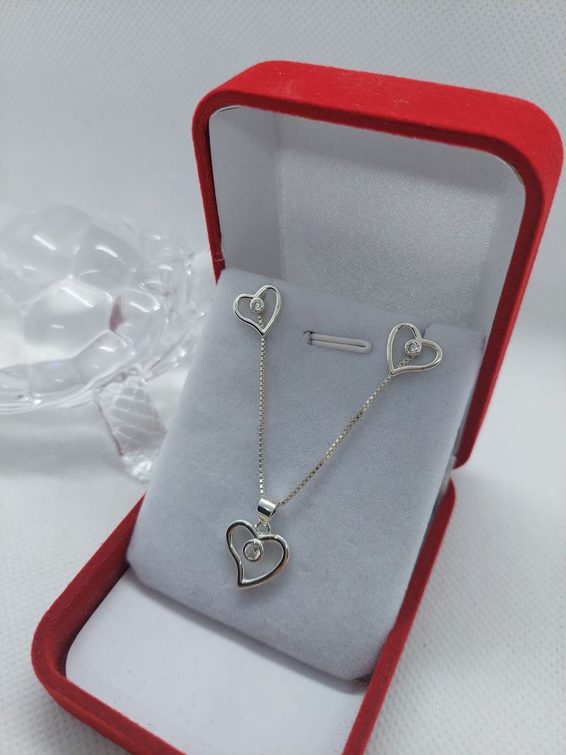 Conjunto Corazones y Circon -  Plata ley 925 Joyeria Hermosi-3