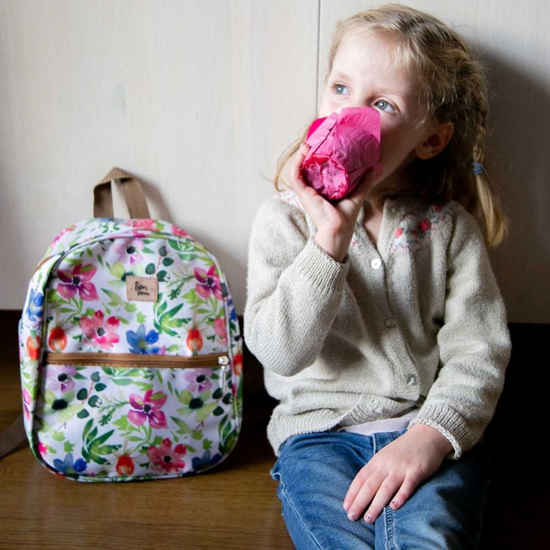 Mochila Infantil niñas sustentable diseño flores Paper Home-2