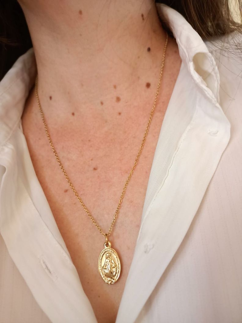 Cadena Colgante Virgen Maria Amor Religión Acero enchapado en oro 18kl Moneda Love-3