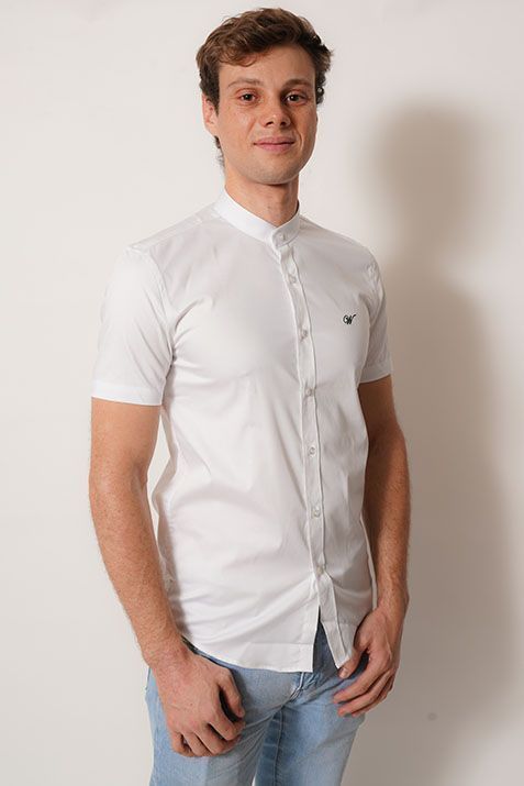 camisa cuello mao  color blanco manga corta fit-4