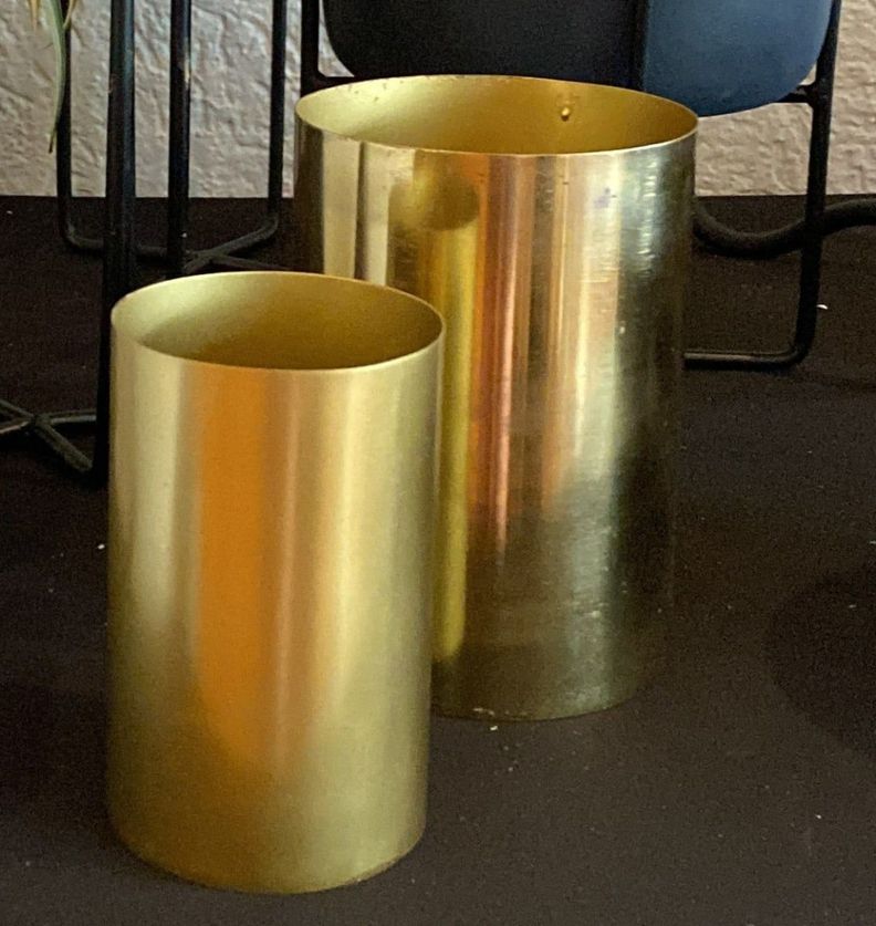 SET 2 MACETEROS TUBULAR DOR-2