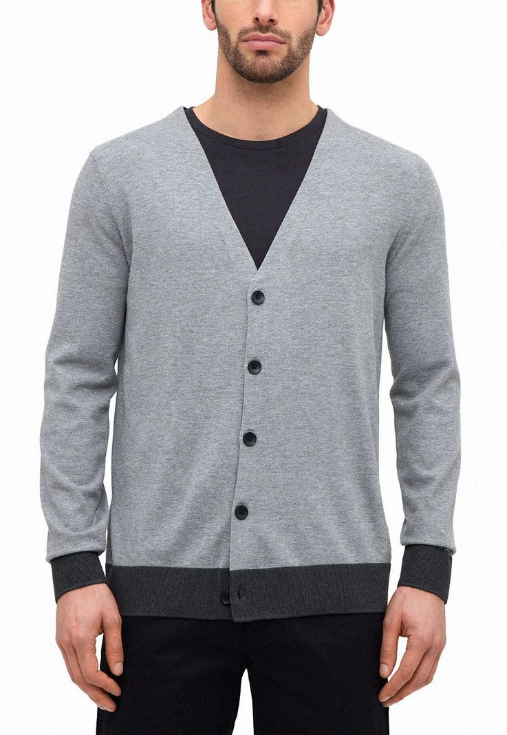 Sweater gris claro machine washable