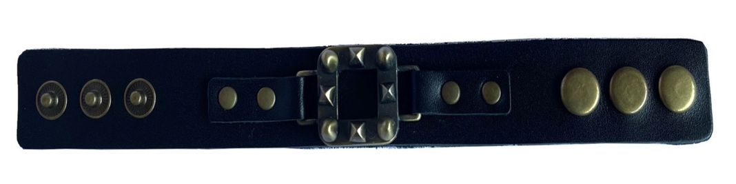 Pulsera de Cuero Negra Placa Bronce Bullet-1