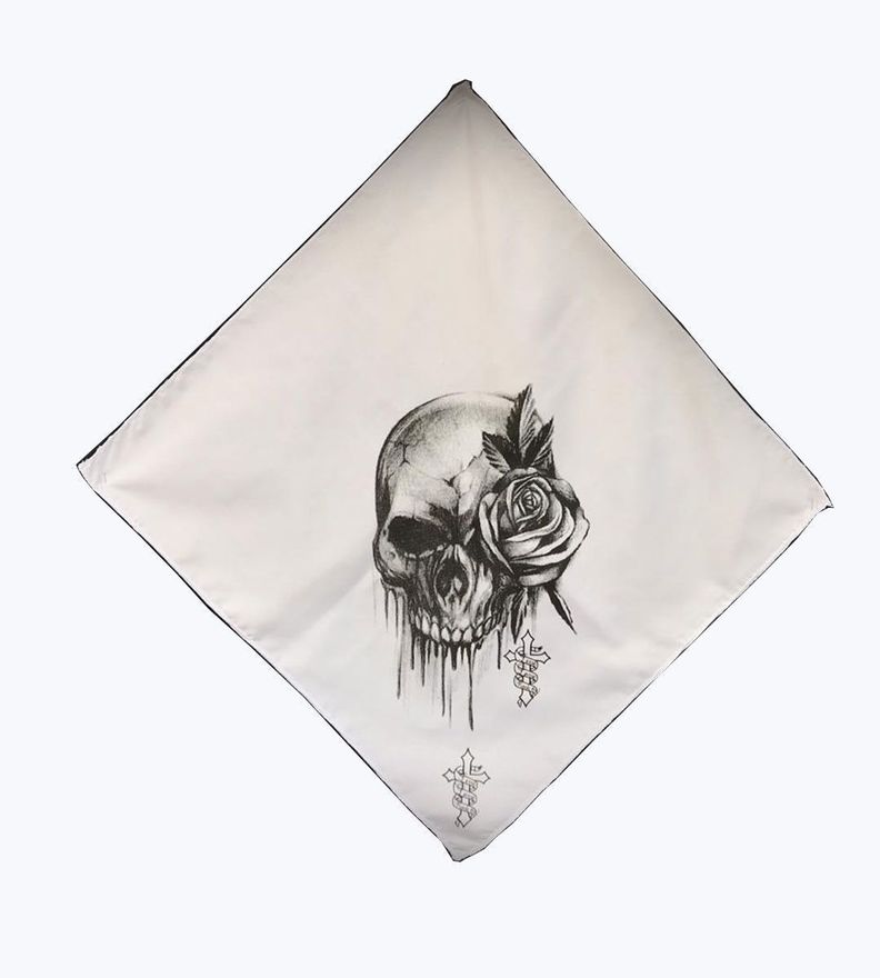 Bandana Blanca Estampada Calavera Rosa-0
