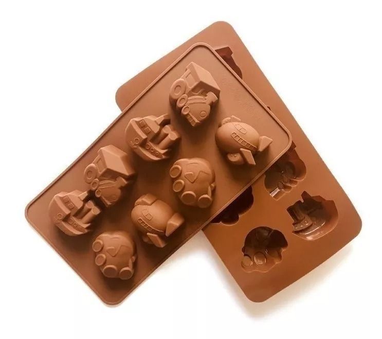 2 Moldes Para Chocolate Molde Silicona Barco Carro Tren-0