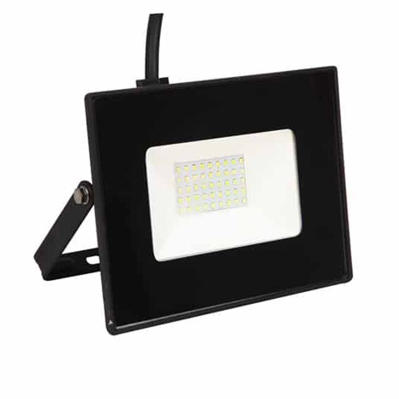 Proyector de área led 50w Frio certificación sec-0
