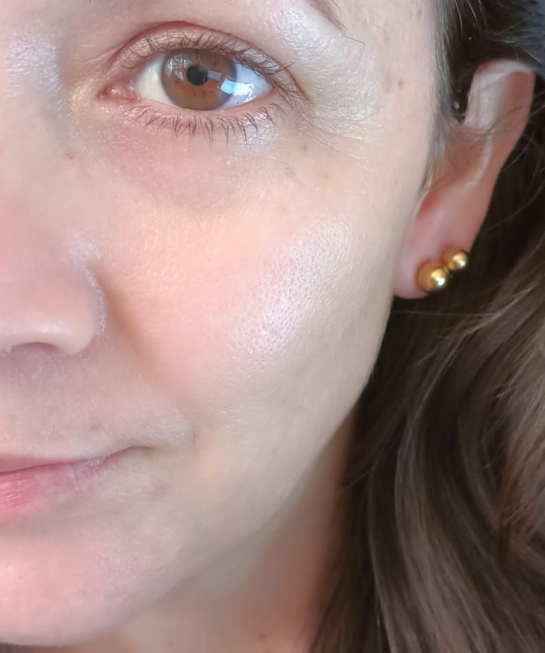 Pendientes esferas hipoalergénicos de 8mm chapados en oro 14kl-1